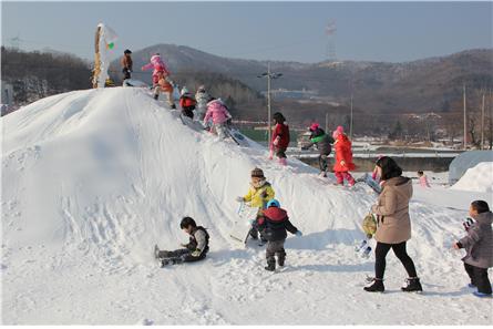 내동